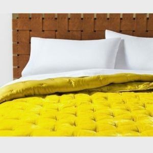 Opalhouse Tufted Velvet Stitch Quilt(Citron Color)